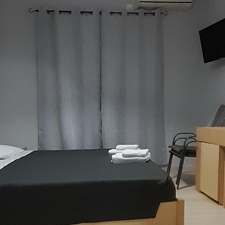 Gioda Studios Πέραμα Εξωτερικό φωτογραφία